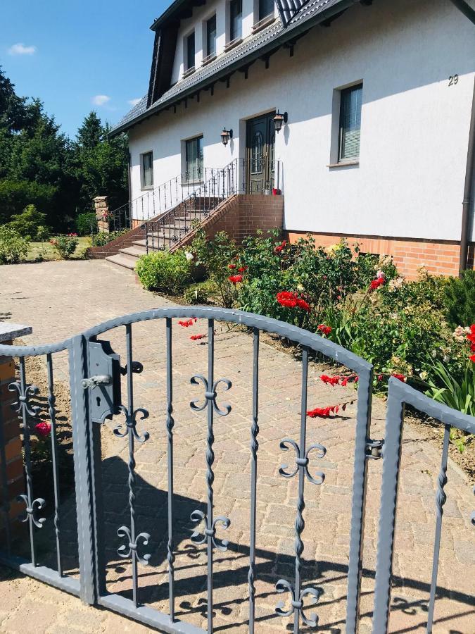 Kleines Ferienzimmer Uckermark Casekow Buitenkant foto